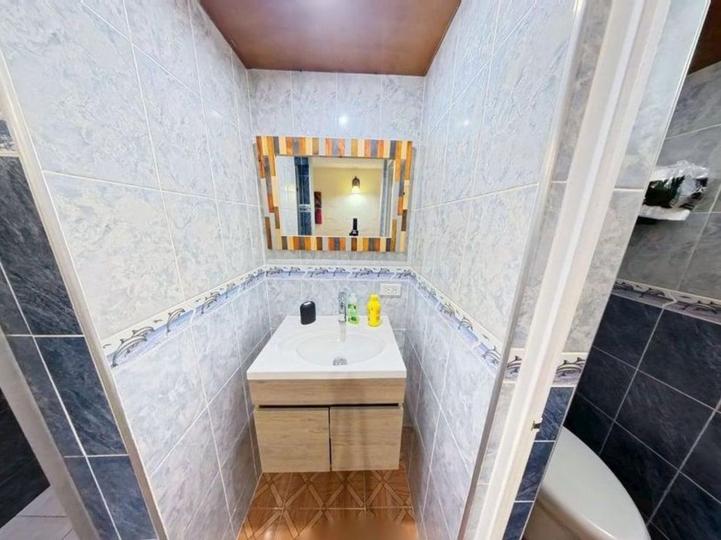Apartamento de 3 alcobas en venta en Santa Barbara, Bogotá, 60 m² · foto 13 de 20