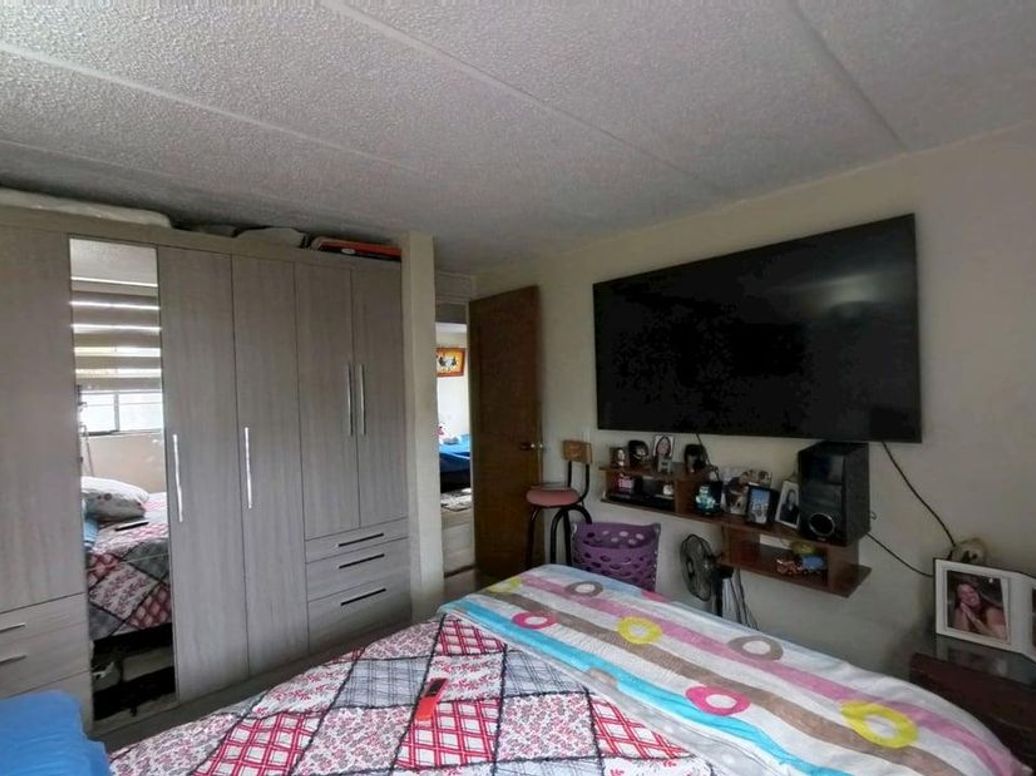 Apartamento de 3 alcobas en venta en Santa Barbara, Bogotá, 60 m² · foto 9 de 20
