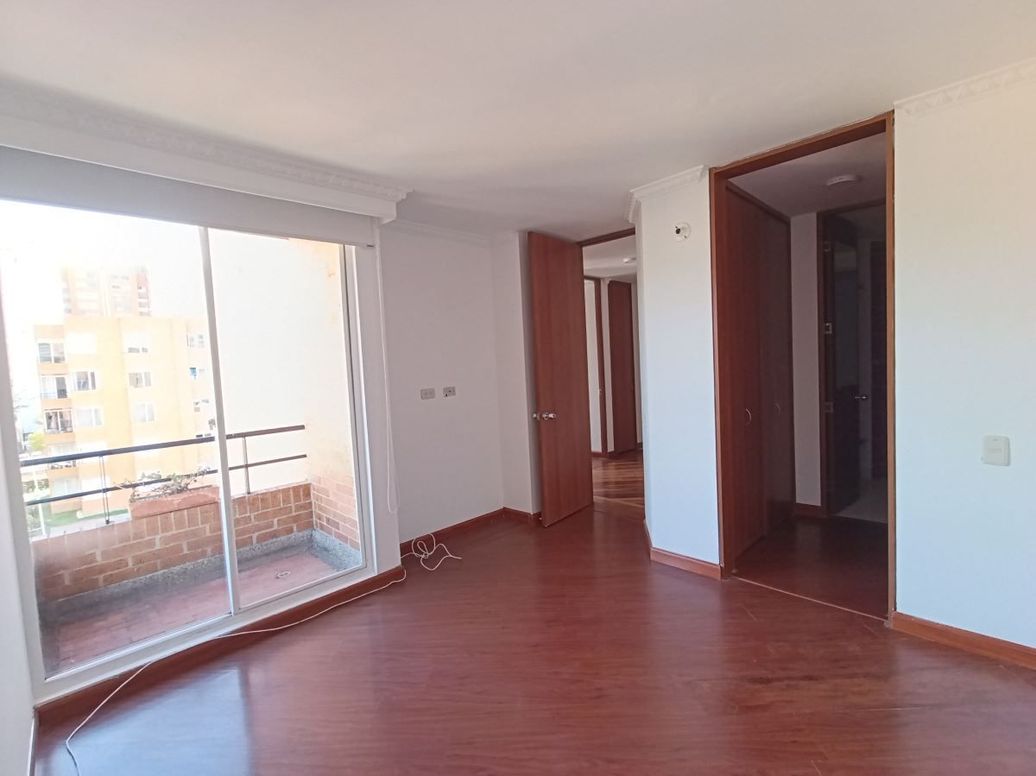 Apartamento de 3 alcobas en arriendo en Mazurén, Bogotá, 80 m² · foto 5 de 20
