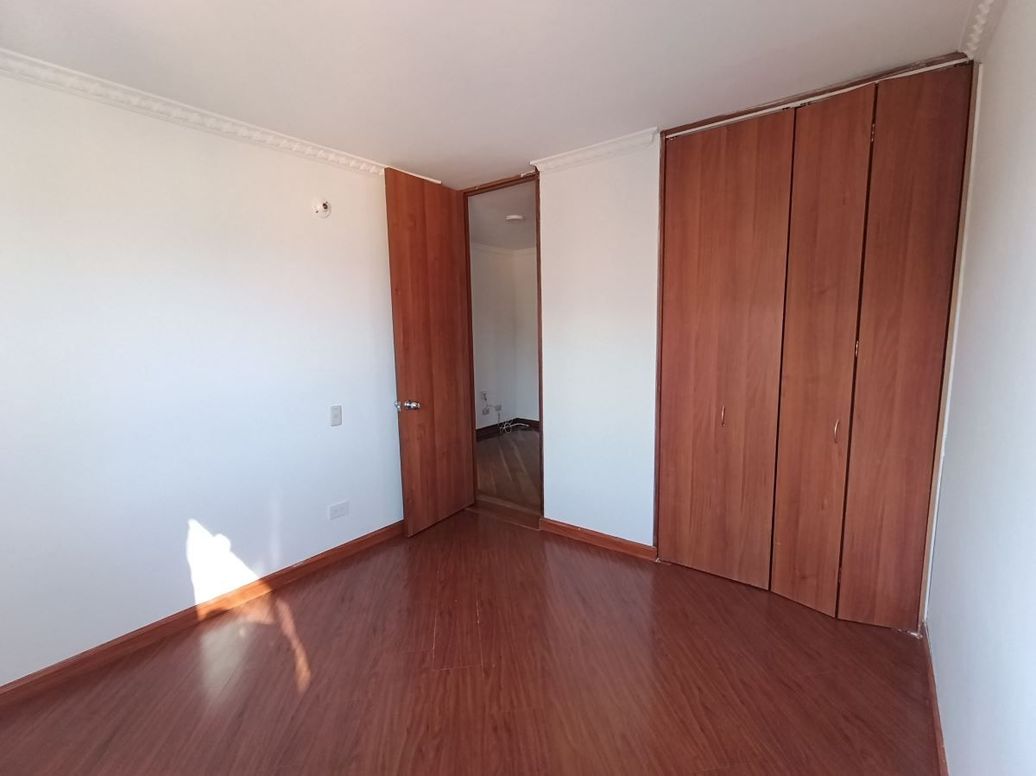 Apartamento de 3 alcobas en arriendo en Mazurén, Bogotá, 80 m² · foto 13 de 20