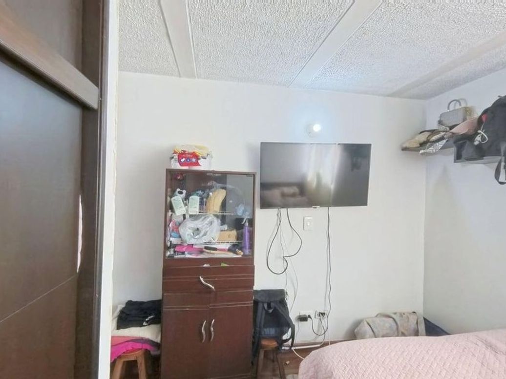 Apartamento de 3 alcobas en venta en Quinta Ramos, Bogotá, 55 m² · foto 8 de 20